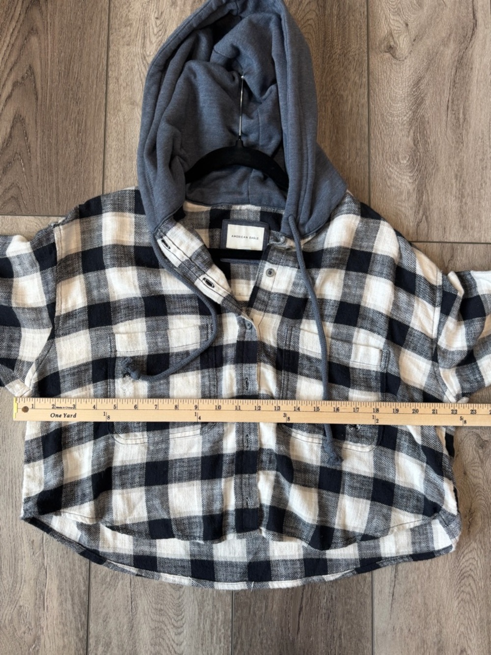 American Eagle Navy & Cream Plaid Hooded Grunge Cropped Shacket - Picture 7 of 10